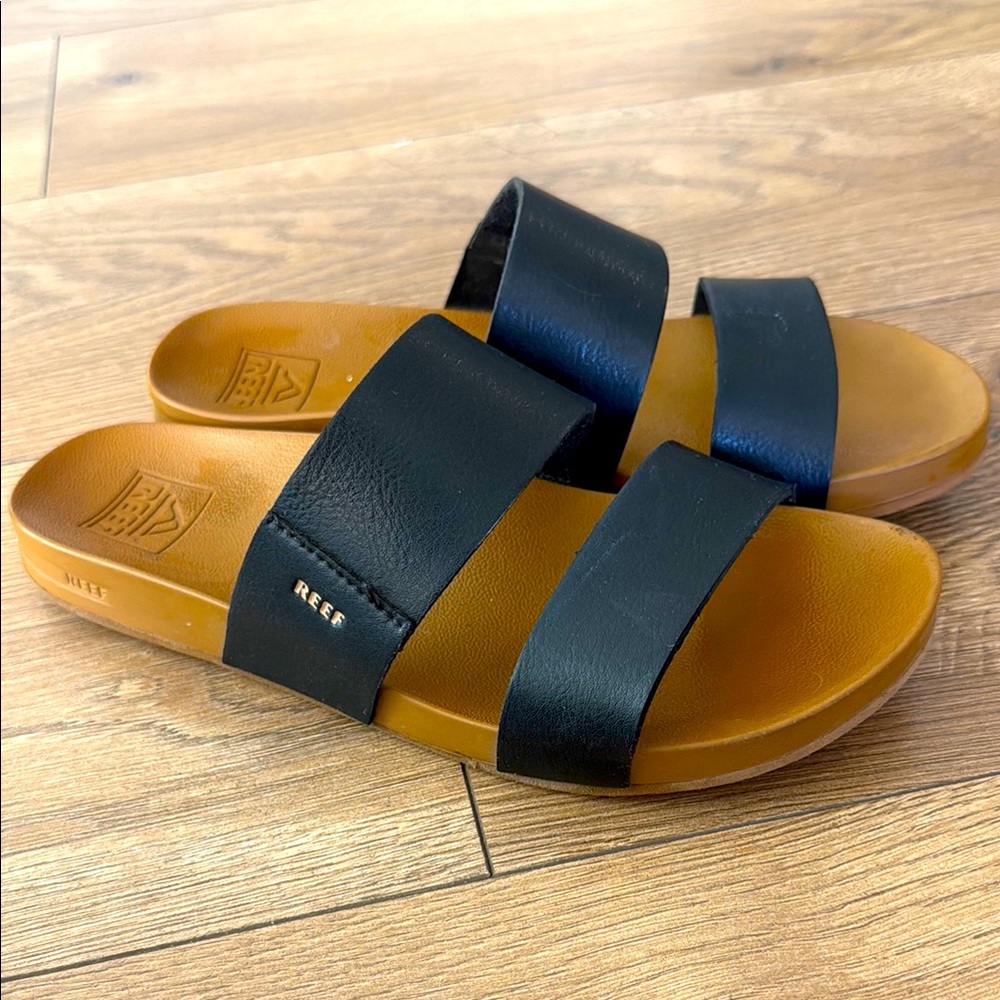 Reef Black and Tan Slide Sandals